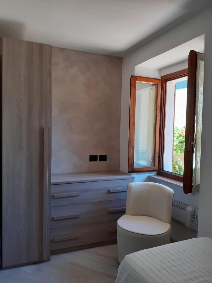 Alla Campanella Riva del Garda Luaran gambar