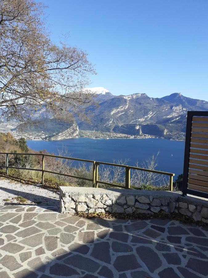 Alla Campanella Riva del Garda Luaran gambar